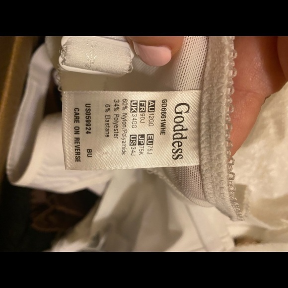 Goddess NWOT 34J **note size** - Picture 3 of 3